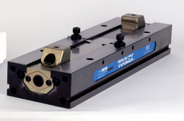 4" ReLock® 2-Station Laydown Vise